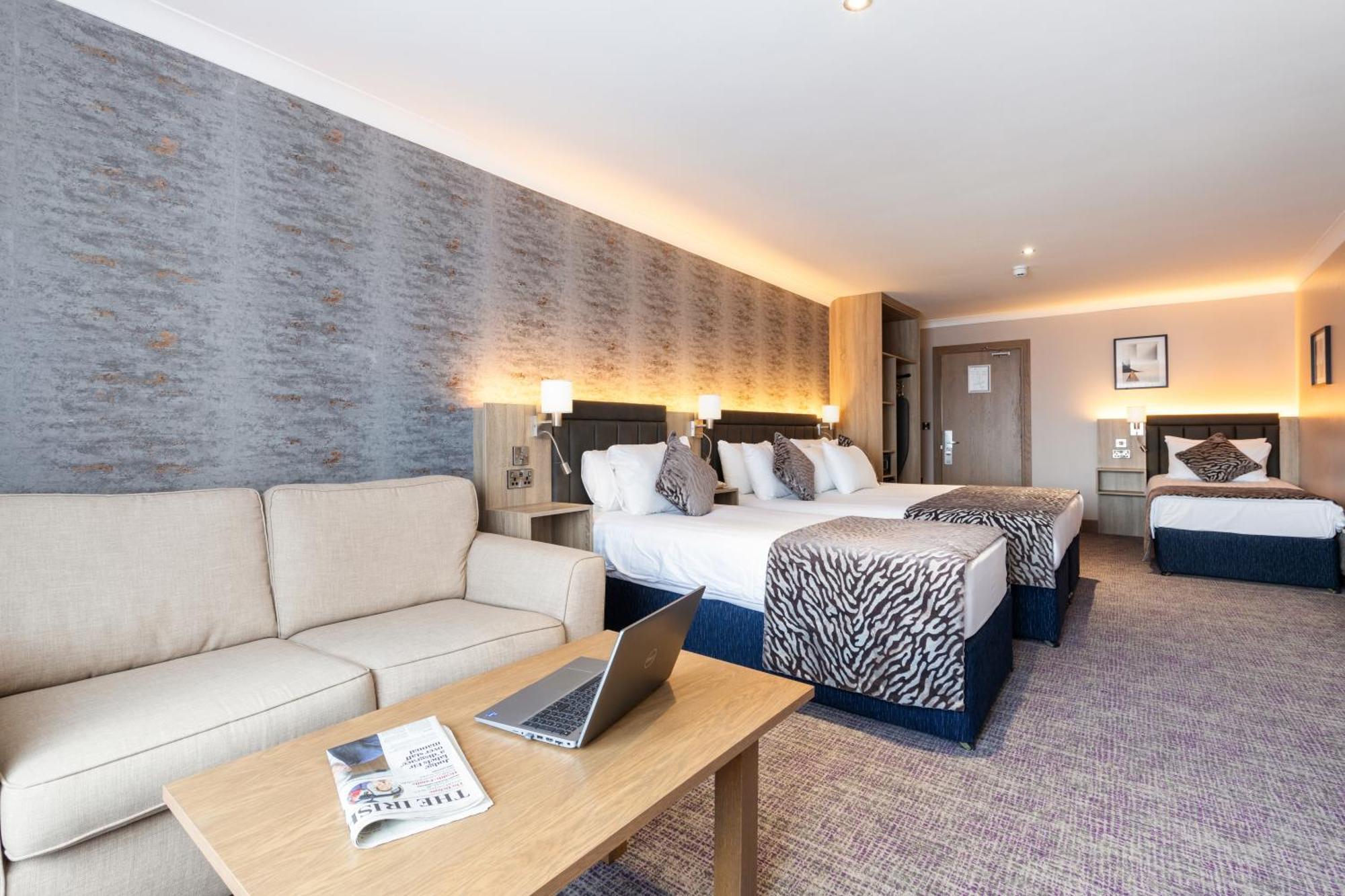 Rochestown Lodge Hotel Dun Laoghaire Ngoại thất bức ảnh